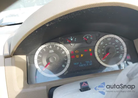 2010 Ford Escape Xlt из США, поврежденный, VIN 1FMCU0D71AKC87777